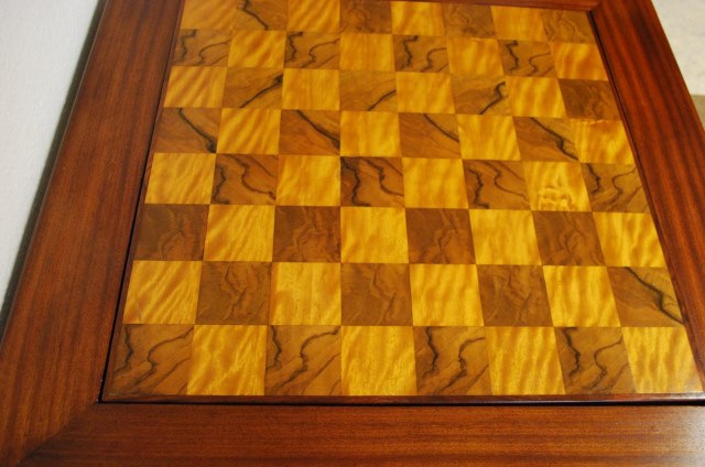 Spieltisch nach der Restaurierung